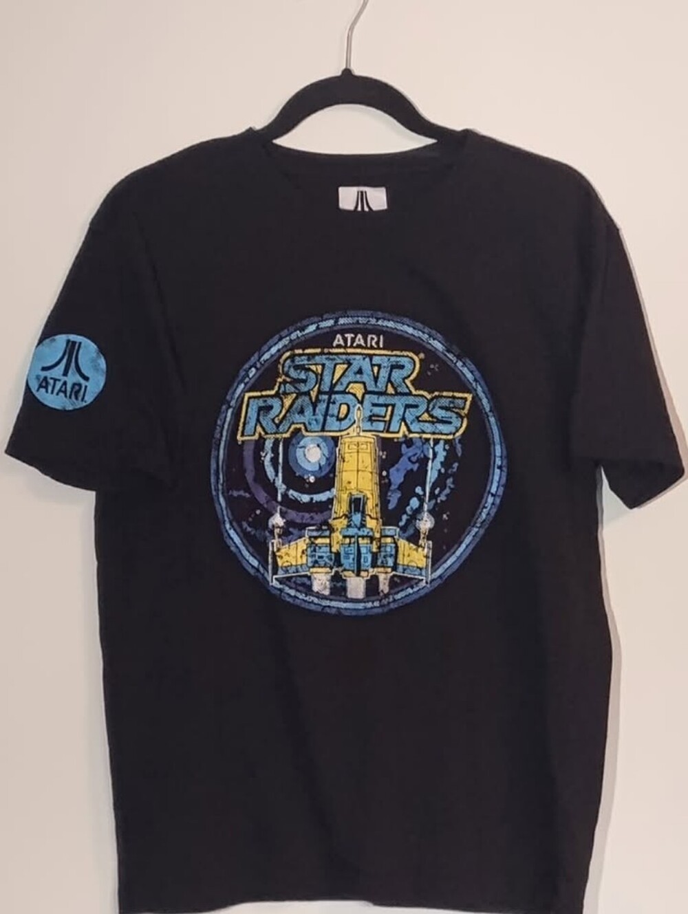 Men's M Black "Star Raiders" Graphic Tee